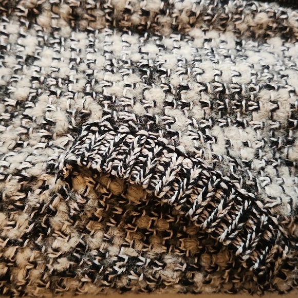 Ann Taylor Loft Black and White Zip Up Sweater Size XS - Picture 3 of 6